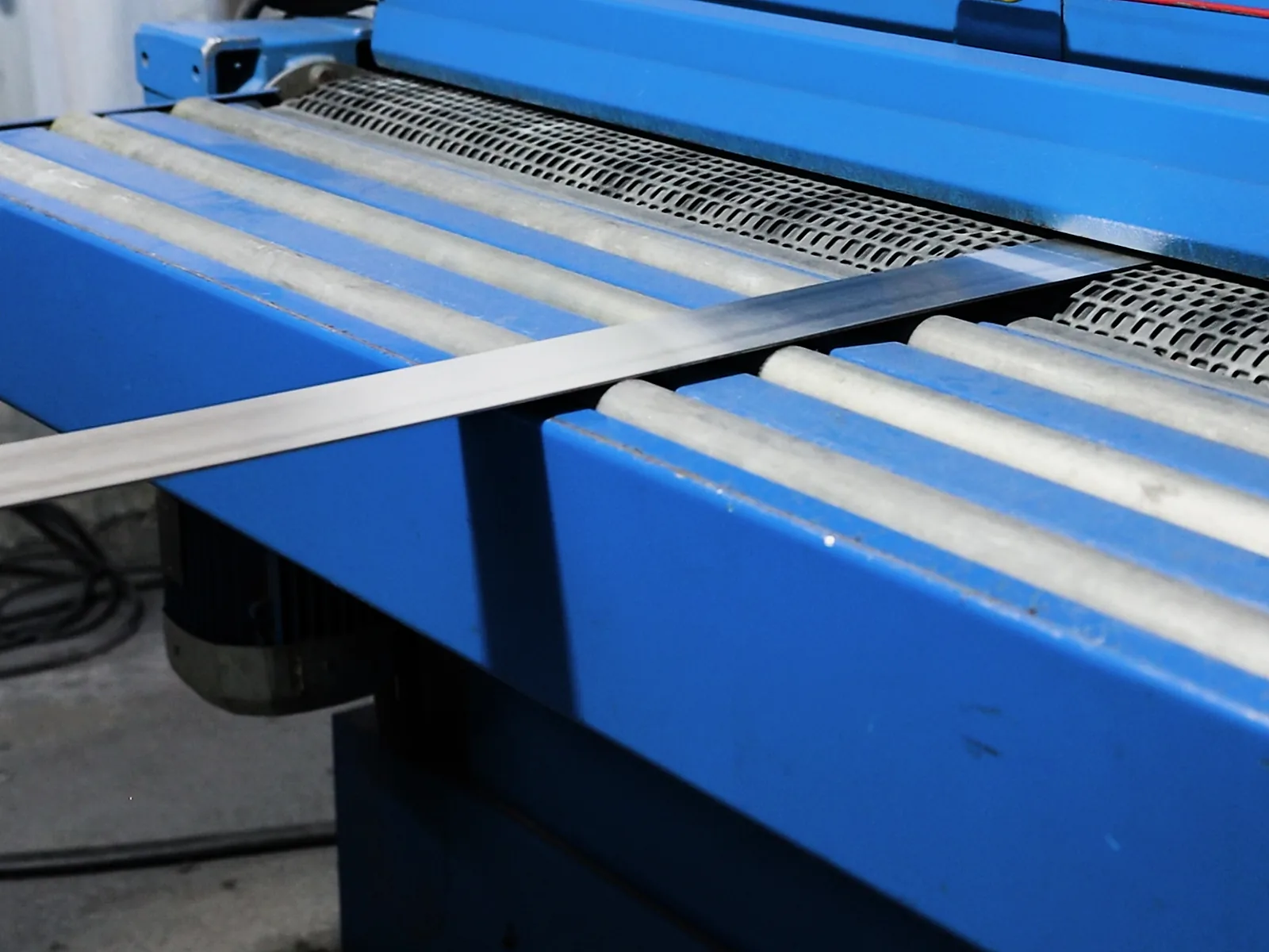 Sanding: Sheet sanding